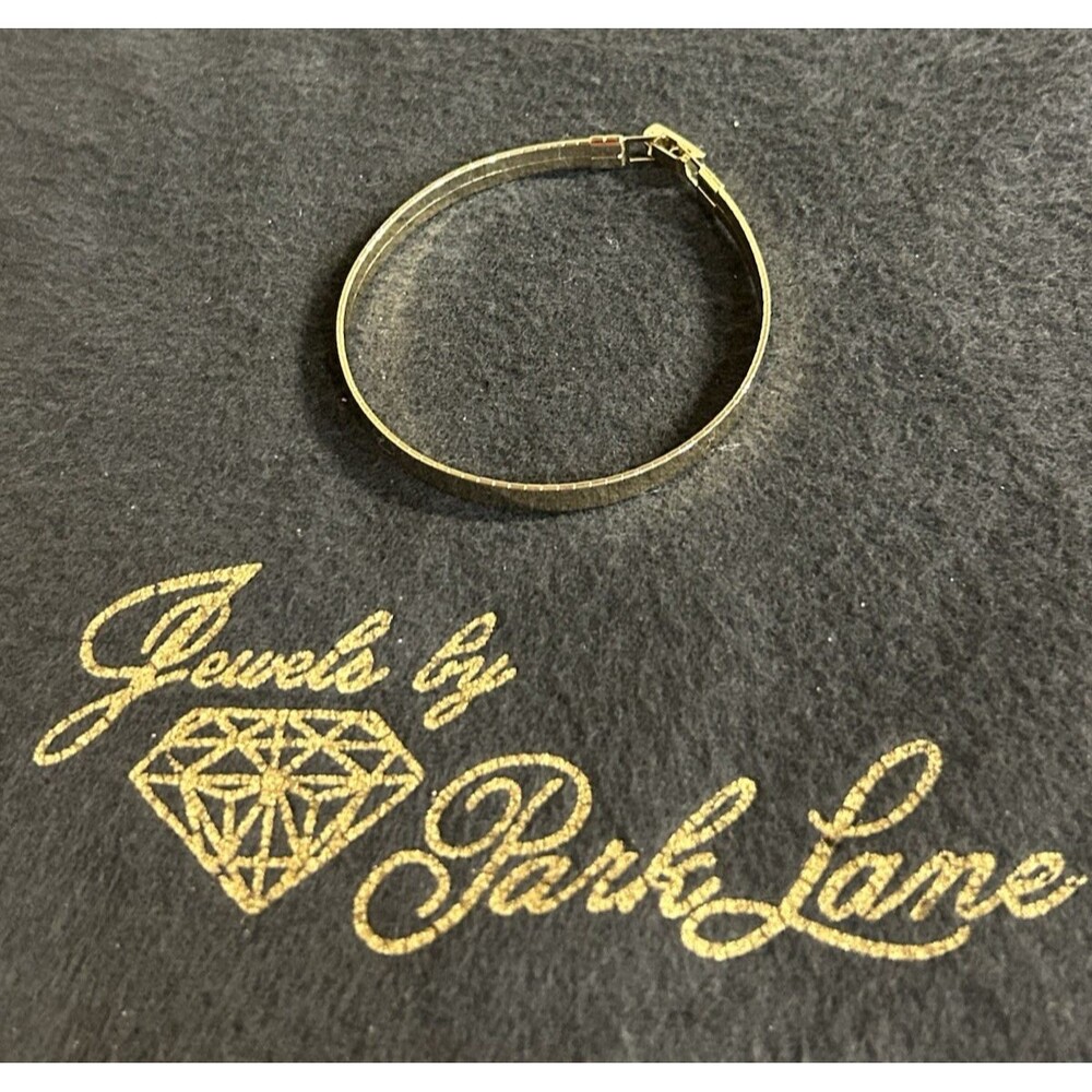 Park Lane WRAP AROUND 7.5" Bracelet Gold Tone With Box Clasp J237